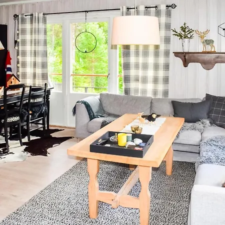 Дом отдыха 3 Bedroom In