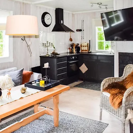 Дом отдыха 3 Bedroom In *